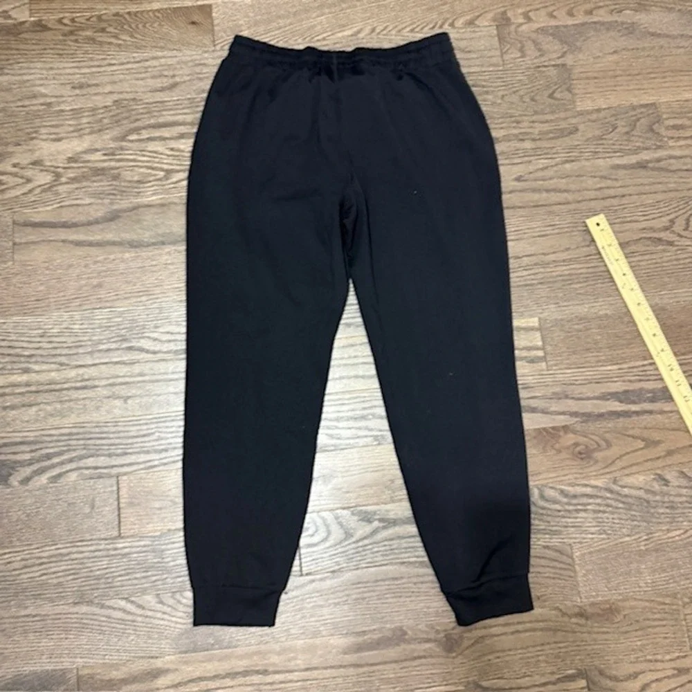 Vuori Black Athletic Joggers Waist Tapered Sweatpants